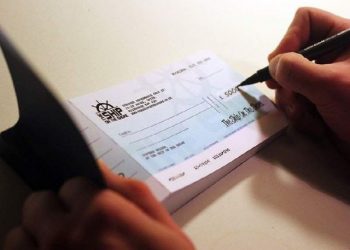 Cheque là gì? Đặc điểm, phân loại và cách sử dụng Cheque chi tiết