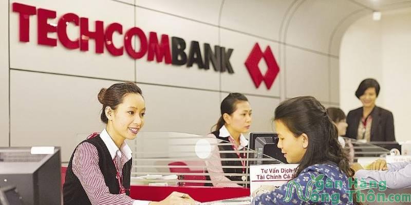 Chuyền tiền tại quầy Techcombank