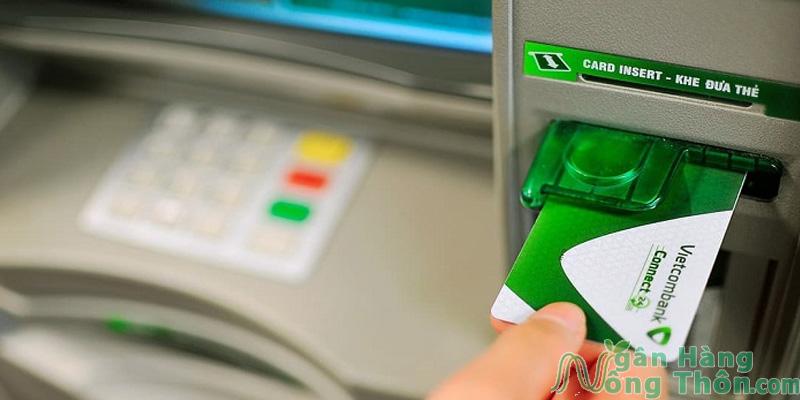 Rút tiền ATM Vietcombank