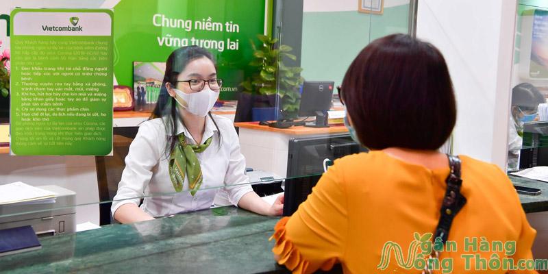 Vay vốn bằng giấy phép kinh doanh Vietcombank 