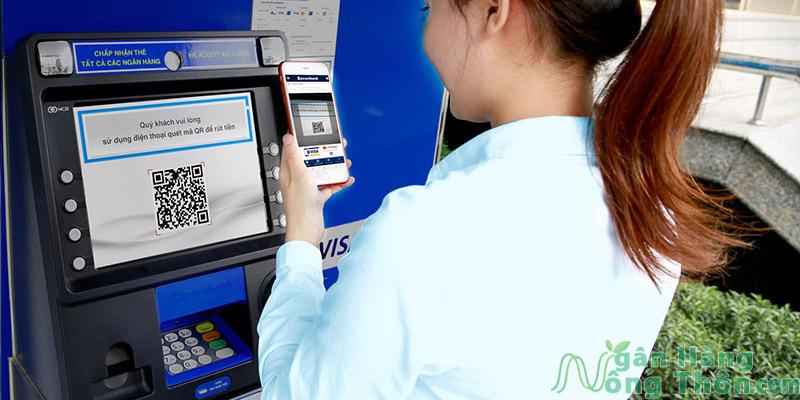 Cách rút tiền mặt tại cây ATM ngân hàng không cần thẻ quét mã QR màn hình cây ATM