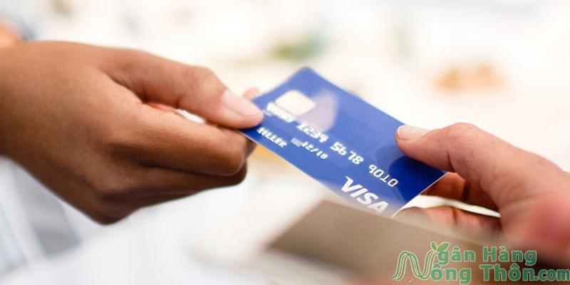 Điều kiện & Thủ tục làm thẻ ngân hàng (Thẻ ATM) cần những gì? Tốn bao nhiêu tiền?
