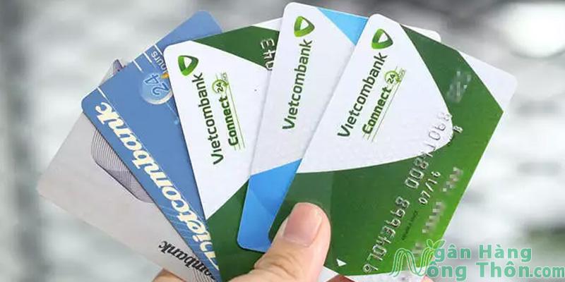 Vay tiền qua thẻ tín dụng Vietcombank