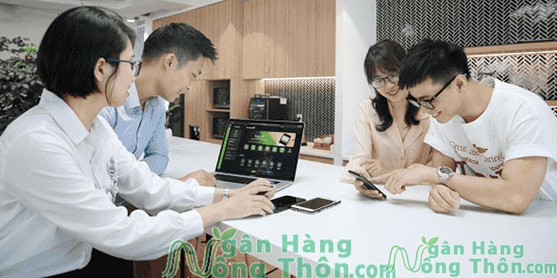 Hủy thẻ Visa Debit Vietcombank online