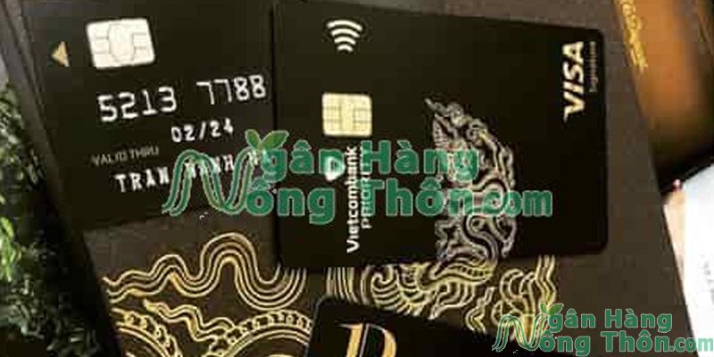 Thẻ Vietcombank Visa Signature