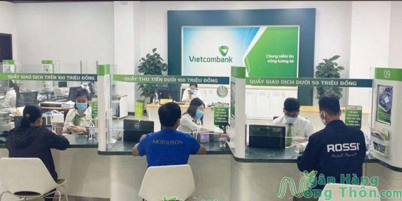 Mở thẻ Vietcombank Visa Signature