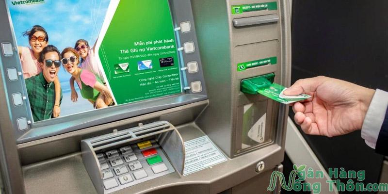 Mã PIN thẻ visa Vietcombank có mấy số? Nằm ở đâu? Cách đổi