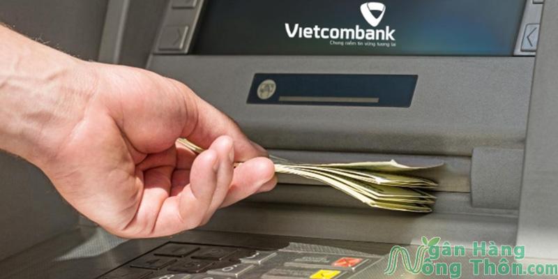Nộp tiền tại cây ATM Vietcombank
