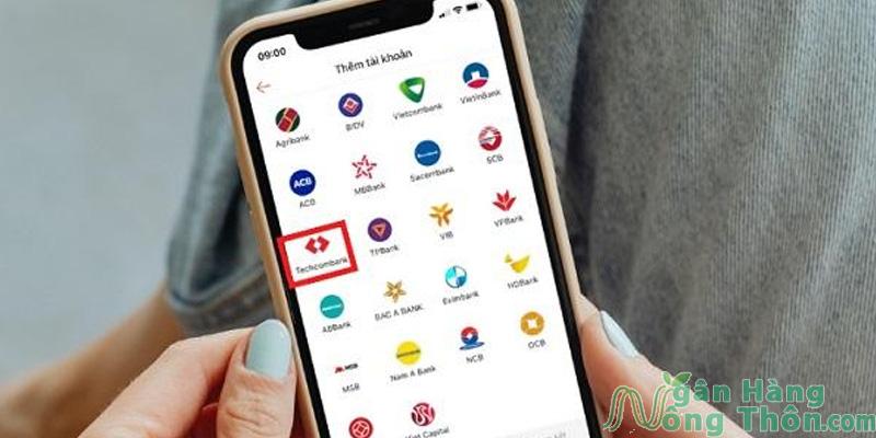 Cách liên kết ví ShopeePay với Techcombank > Chọn Logo Techcombank