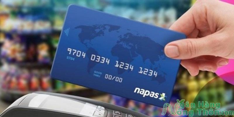 Nên sử dụng thẻ Napas hay VISA/ MasterCard sẽ tốt hơn?