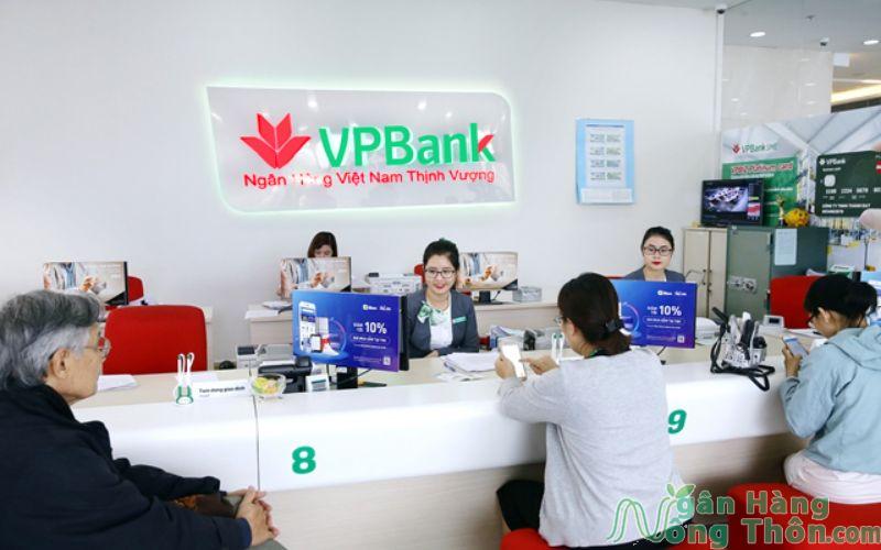 Đóng thẻ tín dụng ngân hàng VPBank tại chi nhánh/PGD