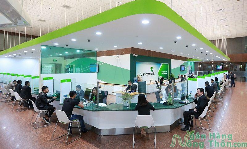 Hạn mức chuyển khoản Vietcombank tại quầy