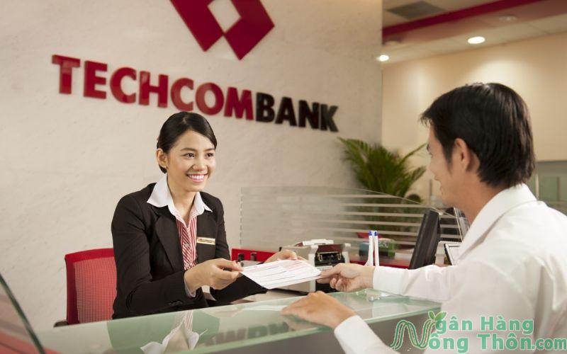 Mở tài khoản số đẹp Techcombank tại ngân hàng